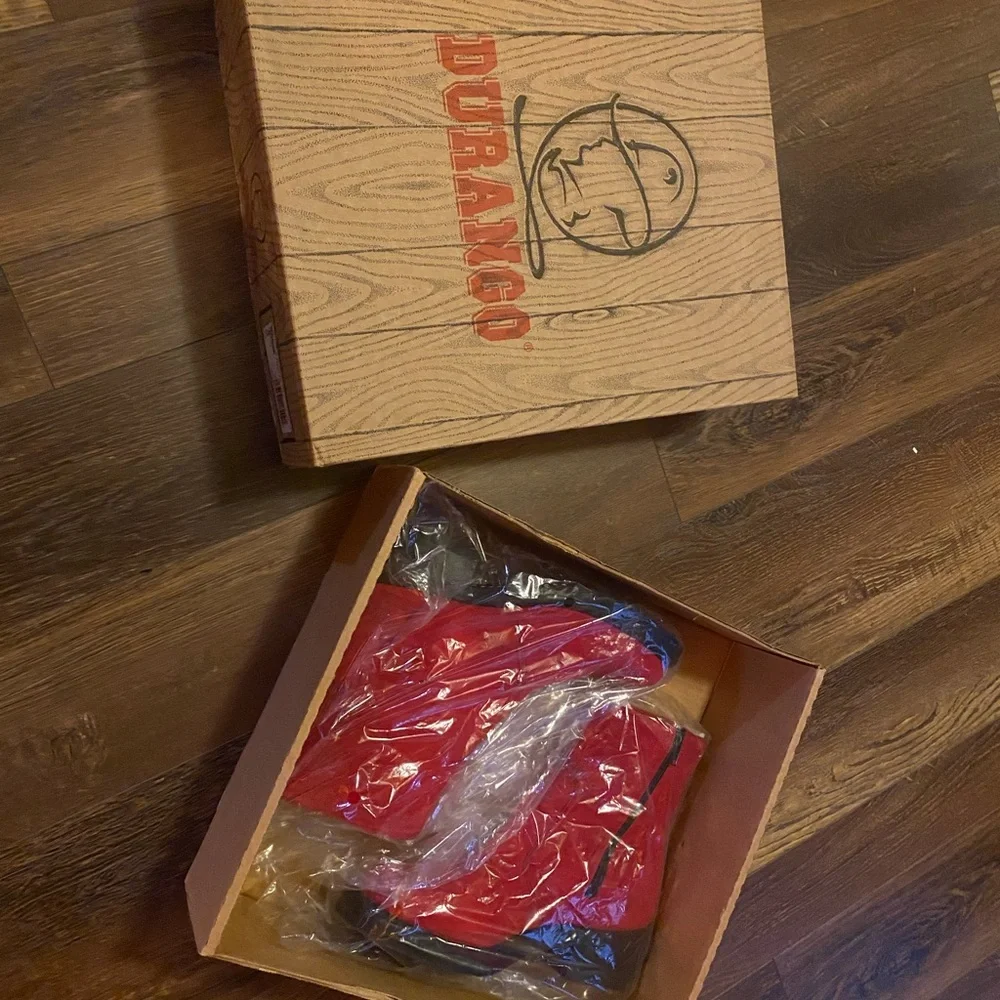 Durango Women's suede Red Ankle Boots - Picture 8 of 8